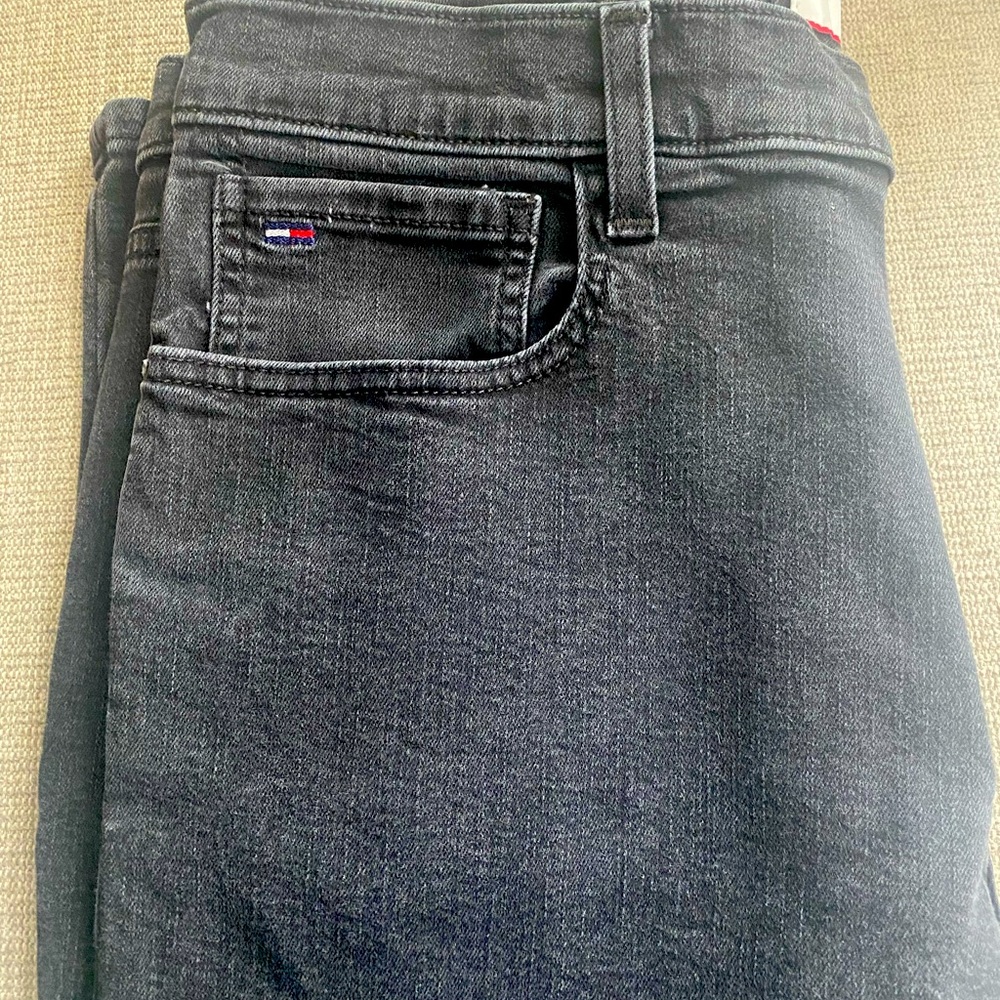 Tommy Hilfiger Men's Straight Jeans - Black
34 X 30